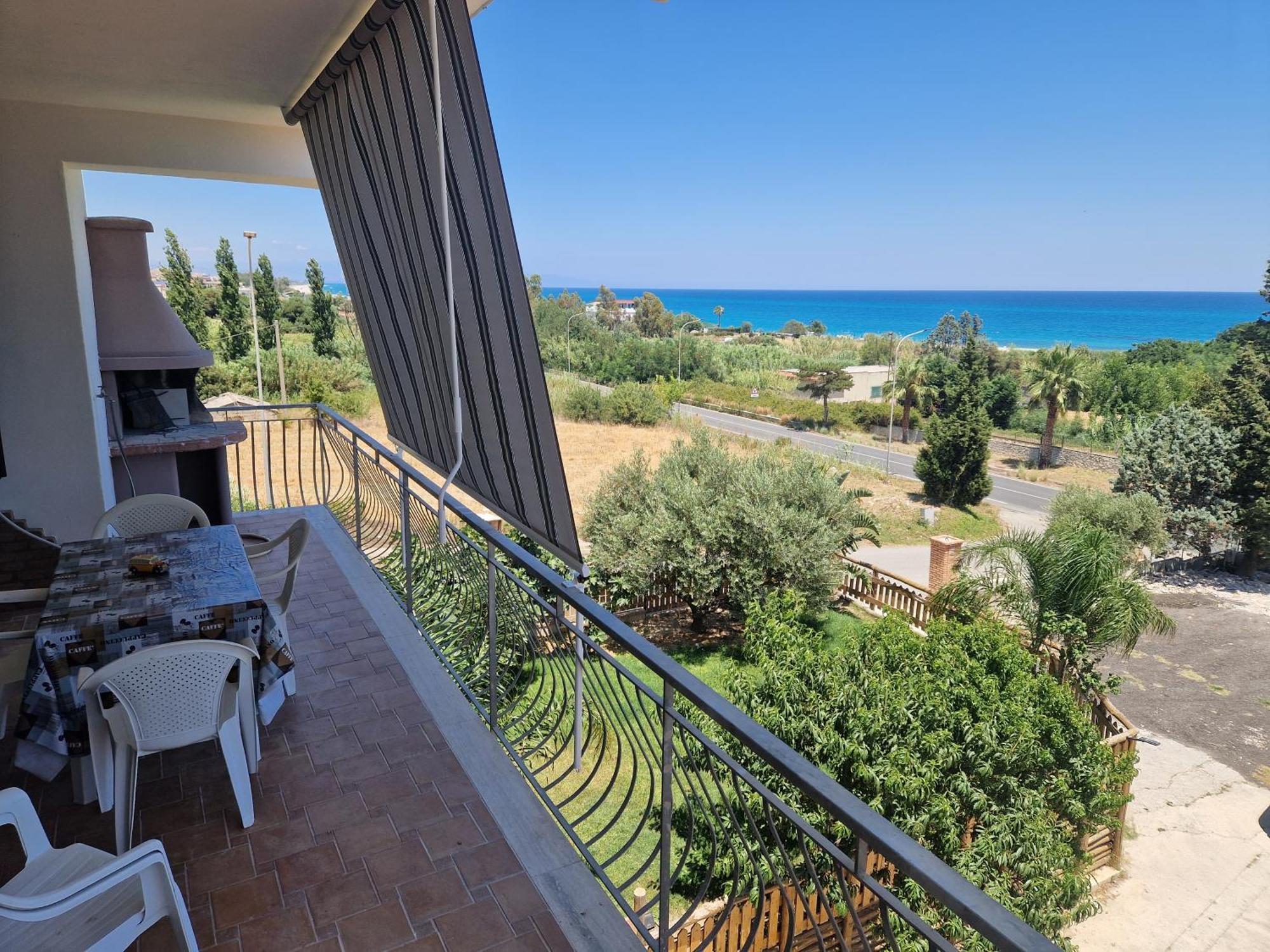 Nina'S House 4 A 300 Mt Dal Mare Apartman Santa Caterina Dello Ionio Marina Kültér fotó